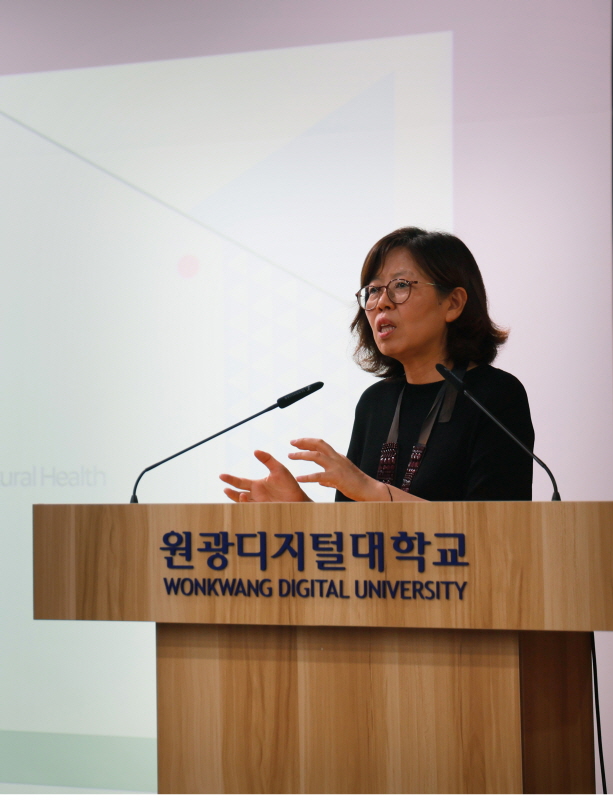 최윤희 대학원장